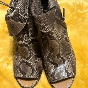 Brown Snake Print Women's Shoes